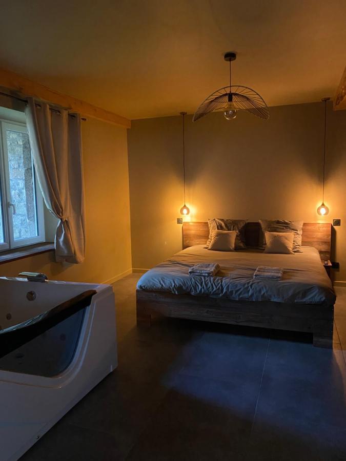 Superbe Appartement Avec Jacuzzi Et Jardin Prive Marlhes Eksteriør bilde